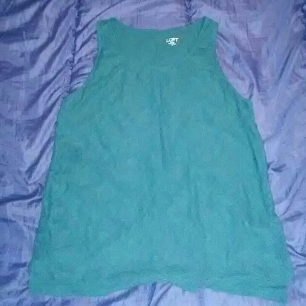 Arms out lace